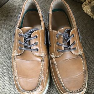 Mens tan casual shoes. 10 1/2